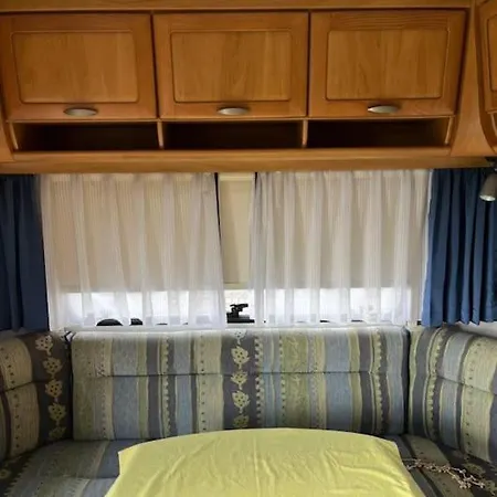 Apartment Schlaflodge Wohnwagen In Idyllischer